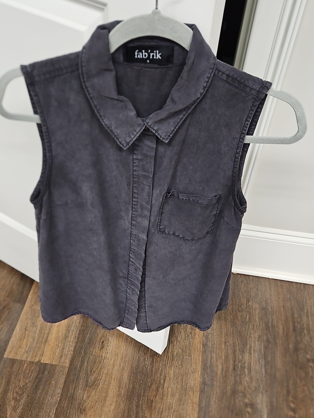 fab'rik Washed Charcoal Sleeveless Collared Button-Front Top